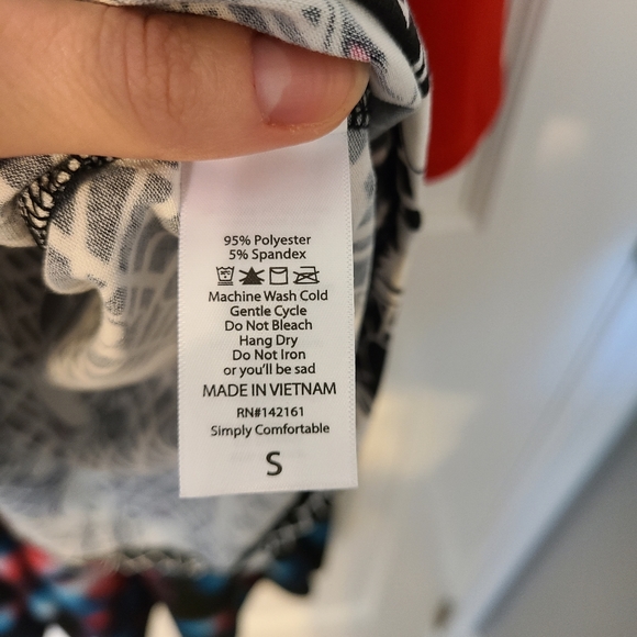 Lularoe Disney Randy - Picture 2 of 2